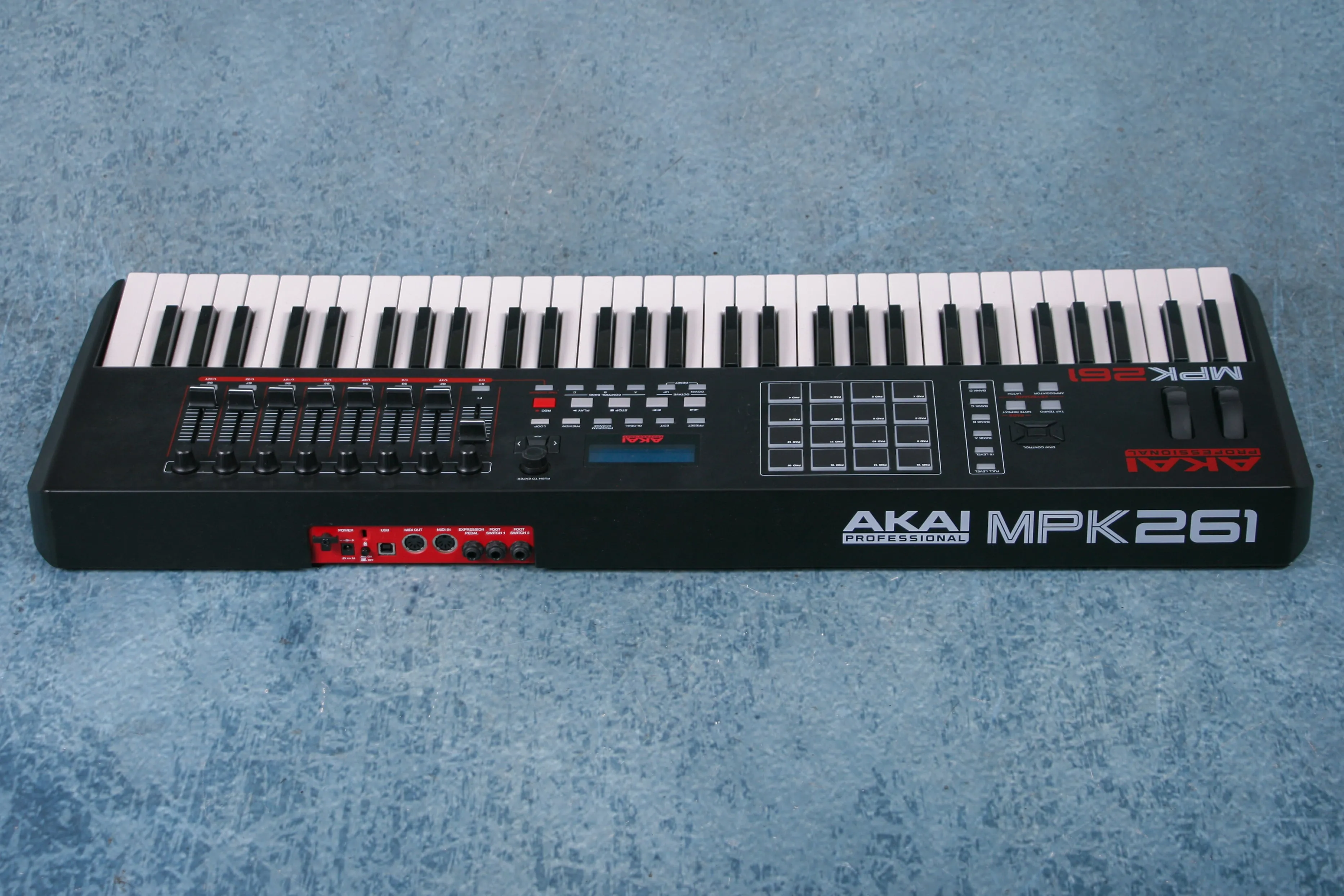 Akai MPK261 61 Key USB MIDI Keyboard Controller - Preowned