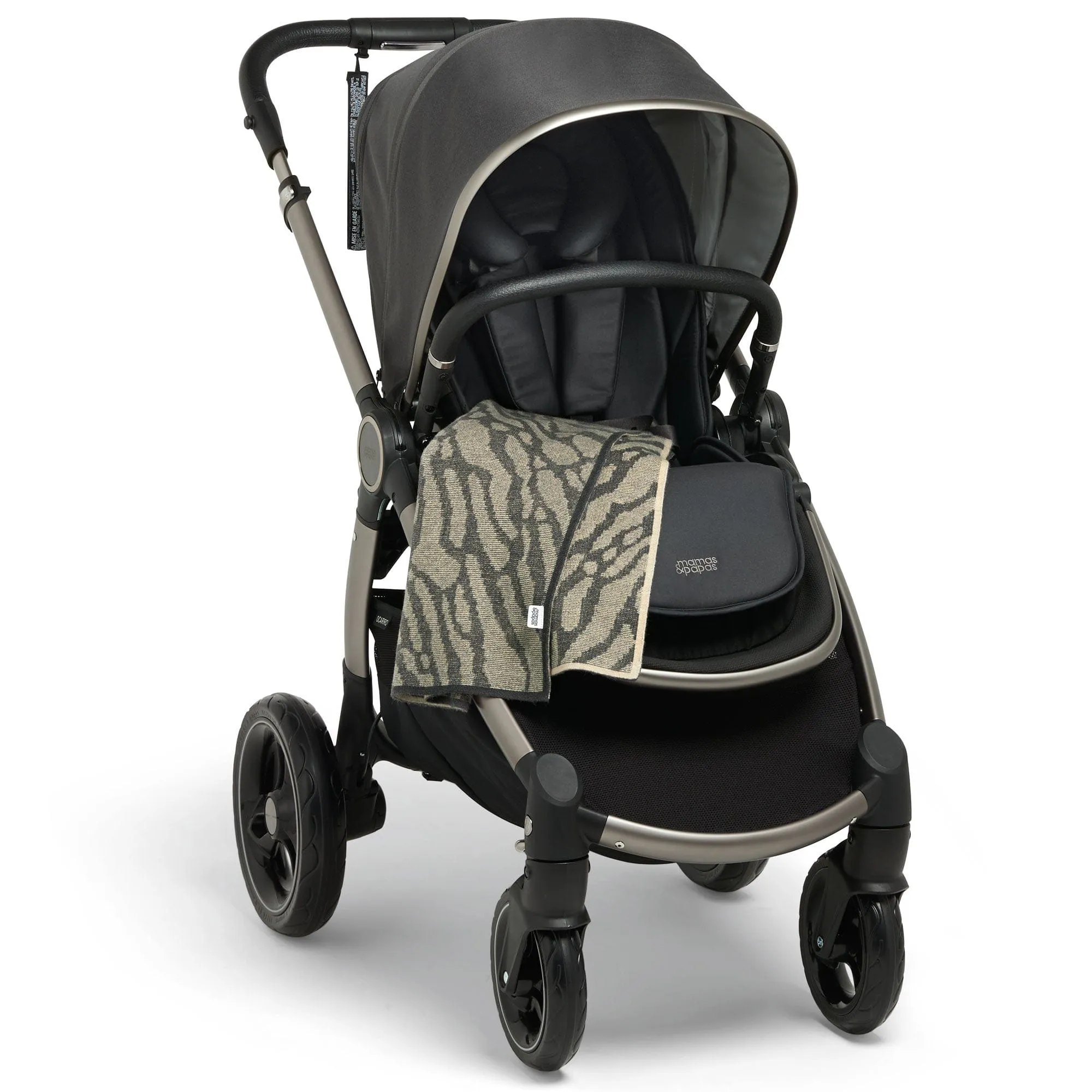 Mamas & Papas Ocarro Complete 8-Piece Cybex Bundle in Graphite