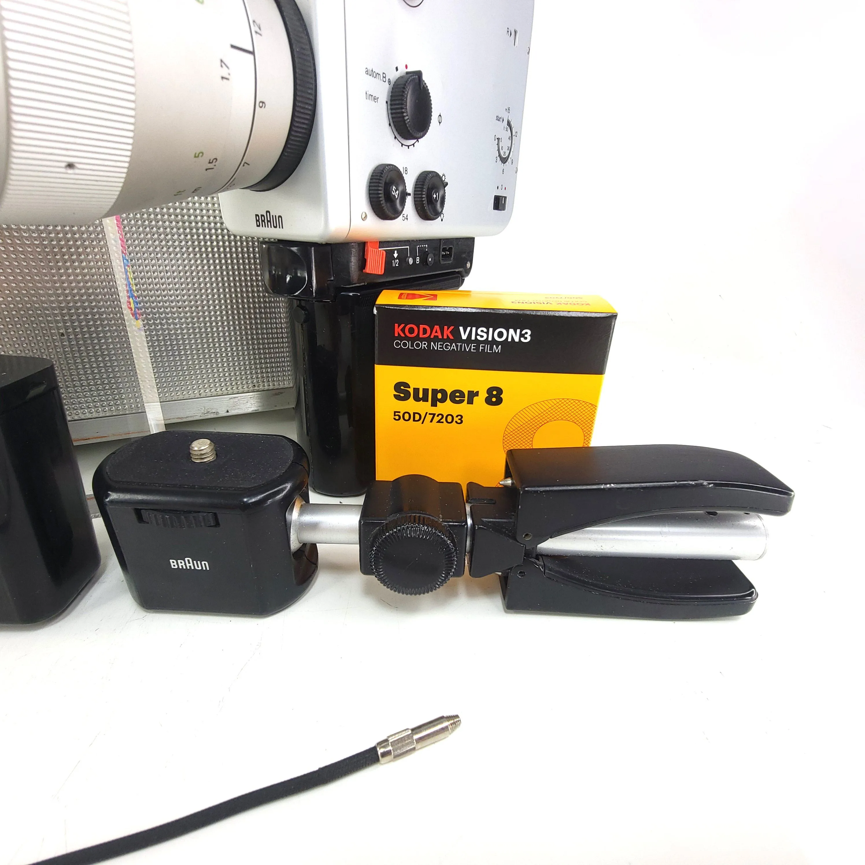 Nizo 801 Macro Super 8 Camera Ultimate Bundle